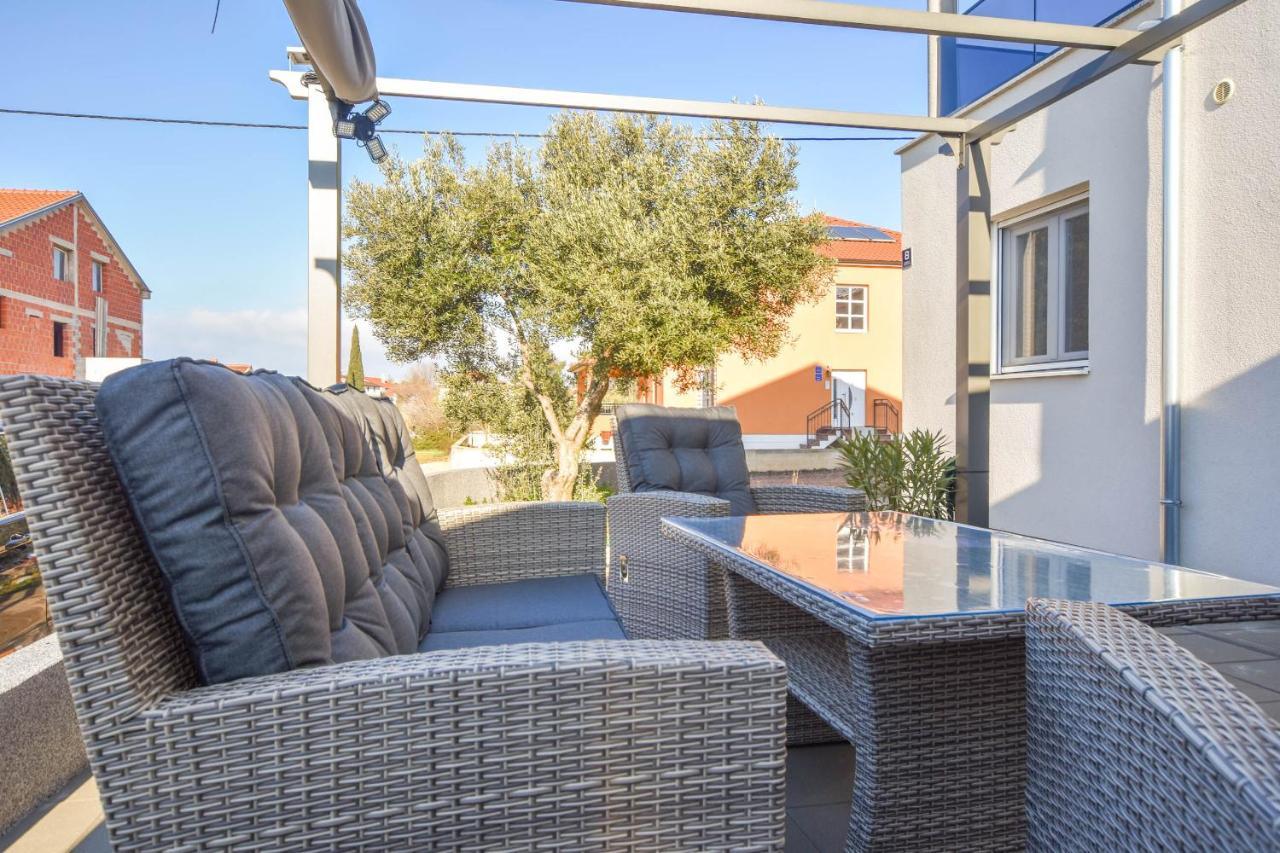 Apartment Martin Biograd Na Moru Ngoại thất bức ảnh