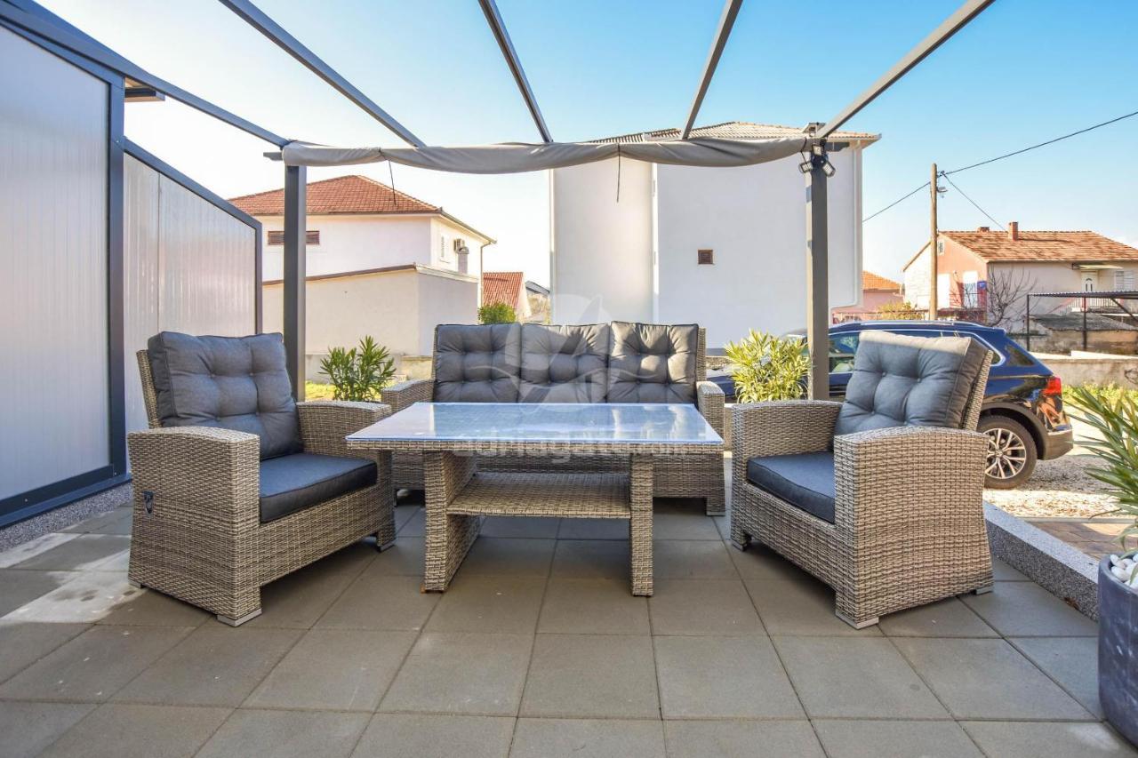 Apartment Martin Biograd Na Moru Ngoại thất bức ảnh